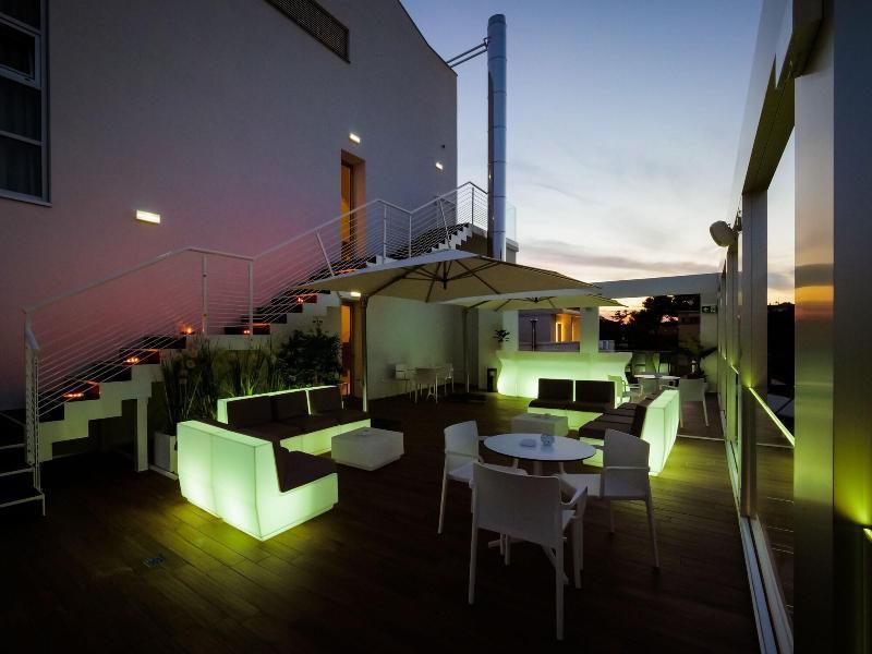 Dan Hotel Riccione Exterior foto