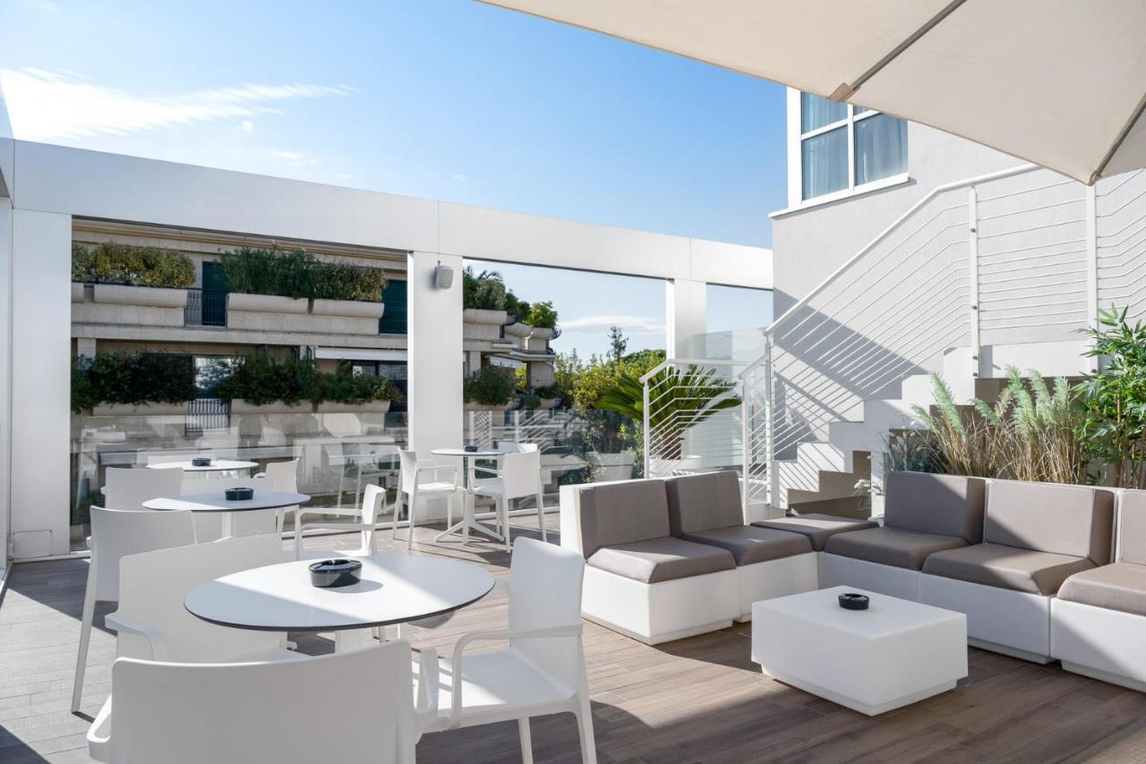 Dan Hotel Riccione Exterior foto